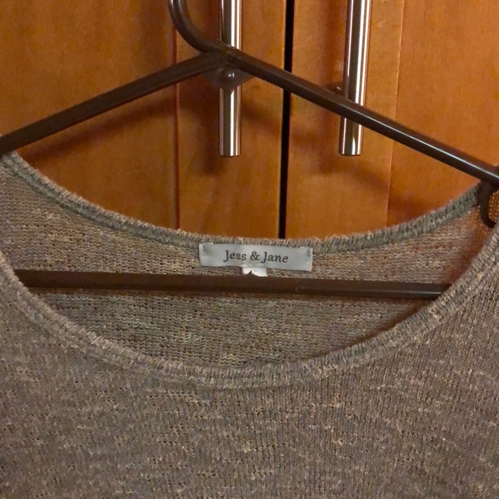 Sweater - Picture 2 of 4